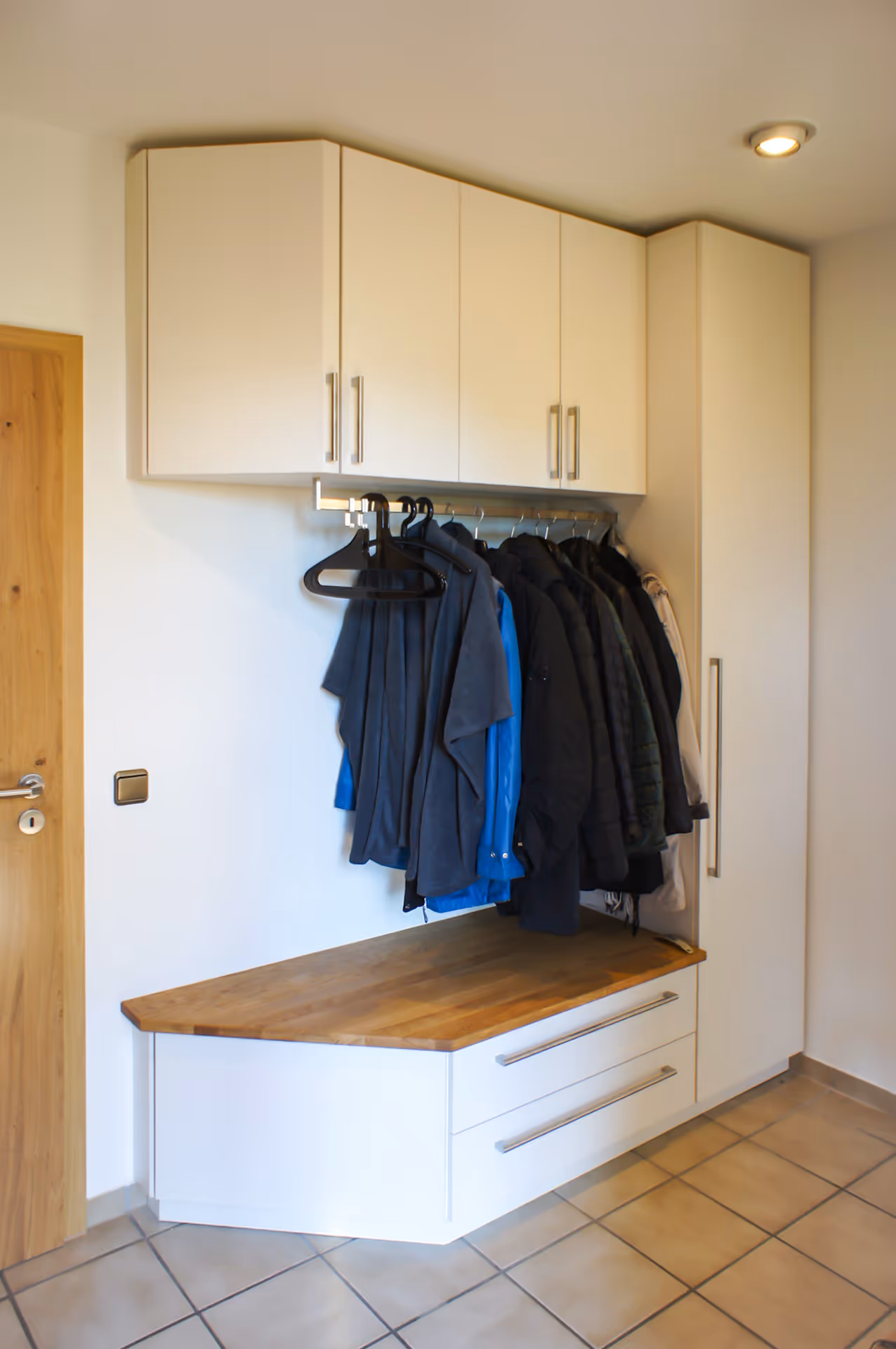 Maßgefertigter Einbauschrank von Möbelobjekte